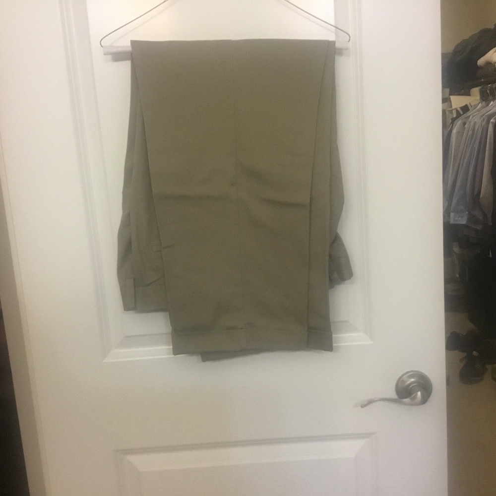 Dockers khaki cuffed pants relaxed fit